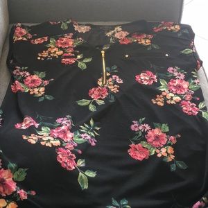 Maternity blouse shirt. Black floral large